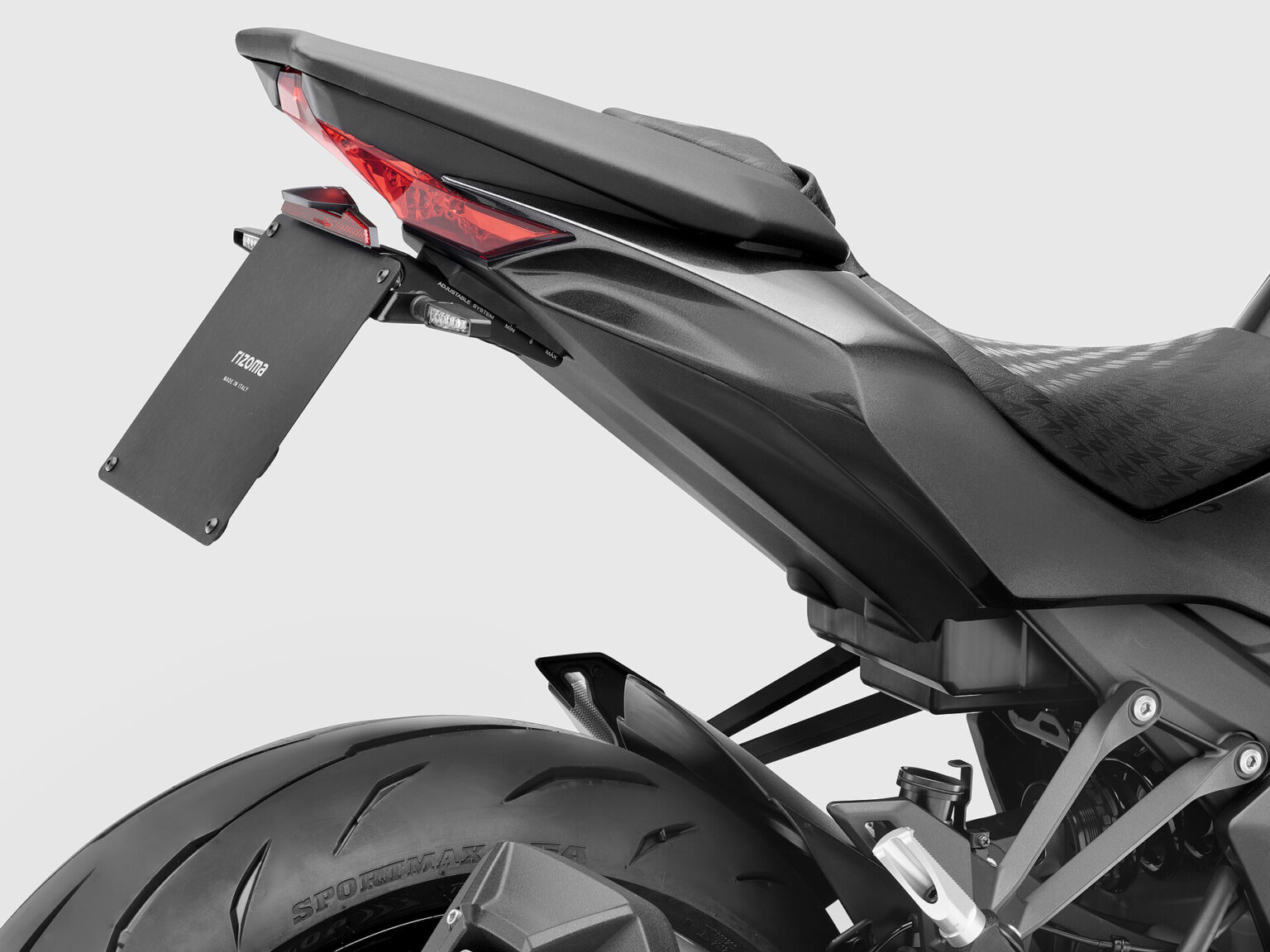 Rizoma kentekenplaathouder Kawasaki Z1000 / Z1100 RIPT315B 3