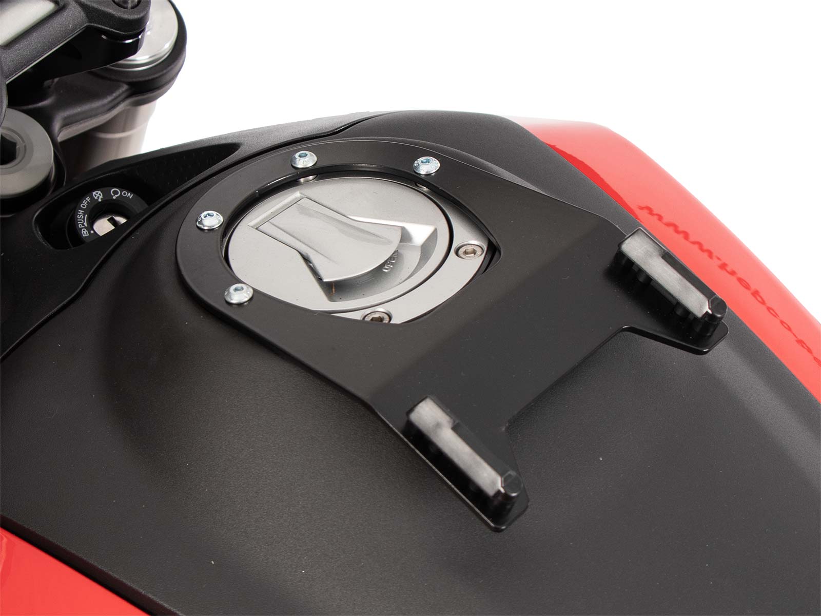 Hepco en Becker bevestiging Tanktas Moto Guzzi V85 TT (2024-)